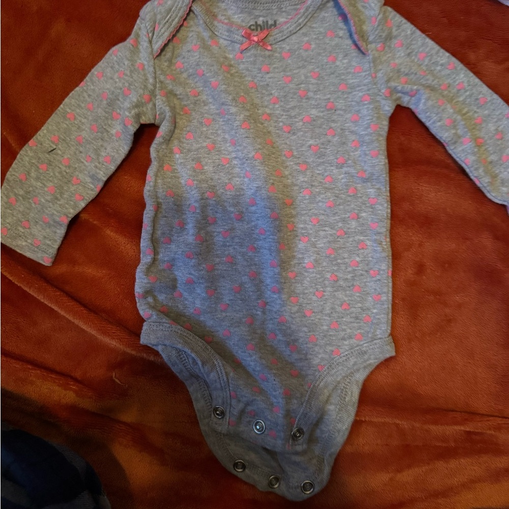 Assorted Kids One Pieces Set - Picture 10 of 16